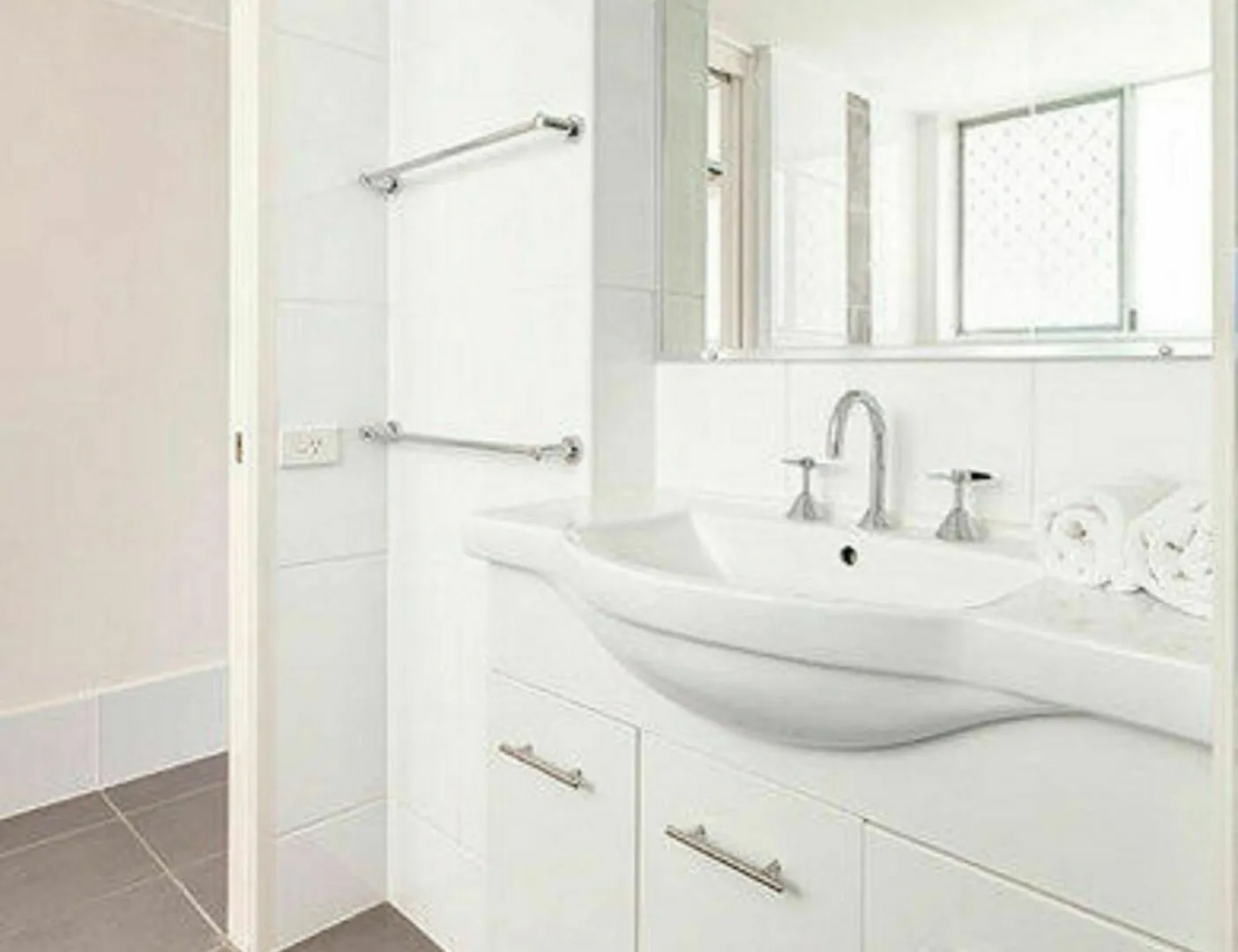Bayviews And Harbourview Holiday Apartments Sunshine Coast