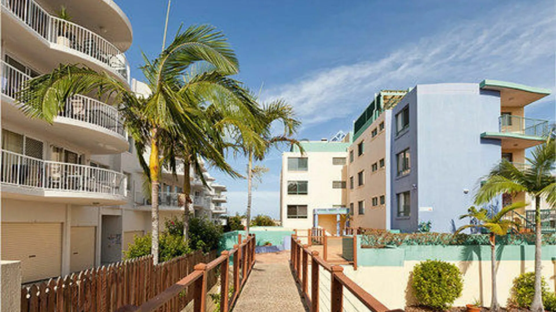 Bayviews And Harbourview Holiday Apartments Sunshine Coast